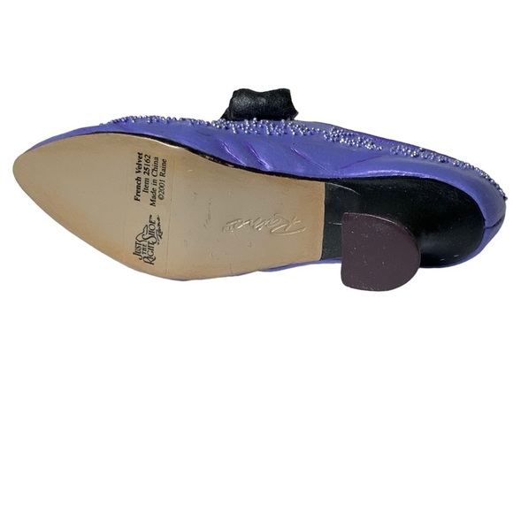 Just The Right Shoe French Velvet Victorian Vintage Mini High Heel Retired 2001 - Picture 5 of 16